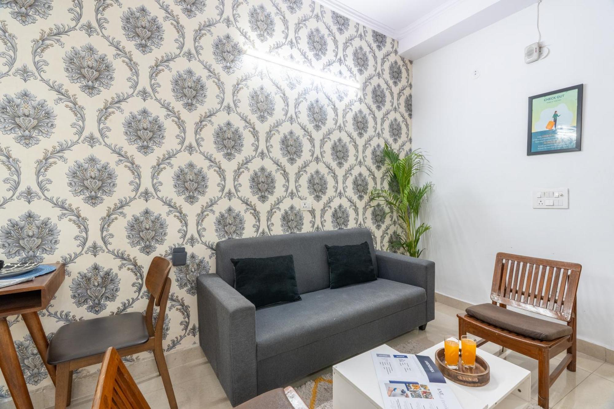 Апартаменты Homlee-Vintage 2Bhk-Ndls-Lift-Bharat Mandapam Нью-Дели Экстерьер фото